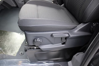 Ford Transit Custom 2024 - 320 2.0 TDCI L2H1 Trend 170pk - Achterklep - Carplay - Android - LED koplampen - Stoelverwarming - 70l tank - Rijklaar image 38
