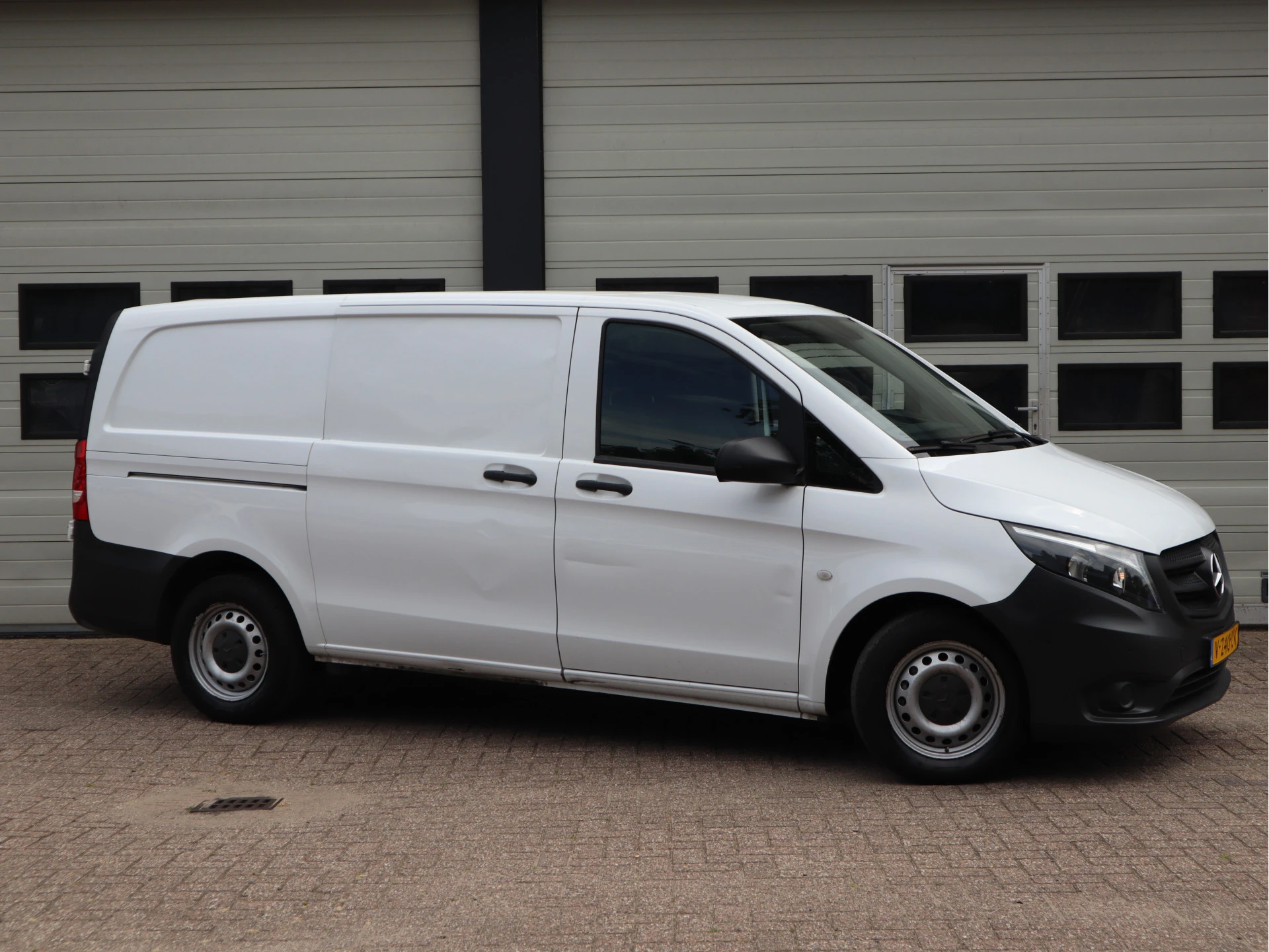 Mercedes-Benz Vito 2017 - 114 CDI Automaat Euro 6 - L2 Lang - Airco - Camera afbeelding 4