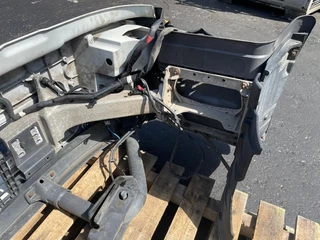 Volvo N/A 2012 - 20961643 BUMPER COMPLETE  zdjecie 4