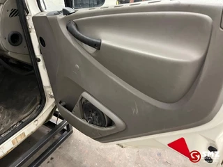 DAF N/A 2010 - Occ cabine compleet DAF immagine 5