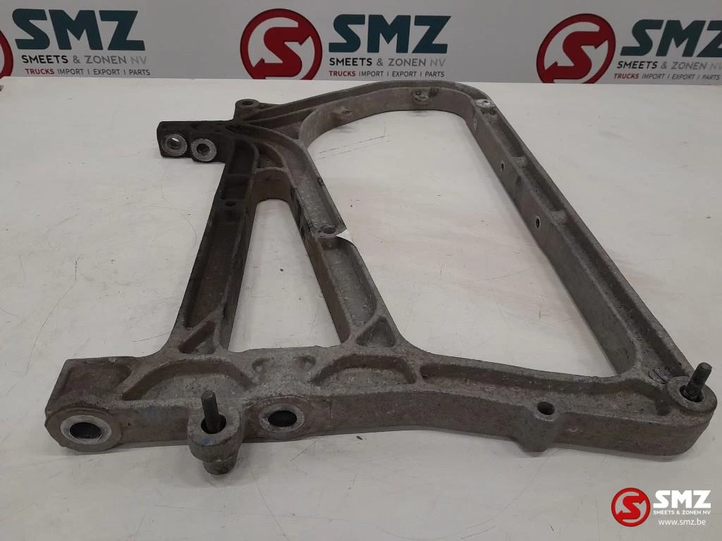 Renault 2017 - Occ beugel AdBluetank Renault T 7421887348 2188734 image 2