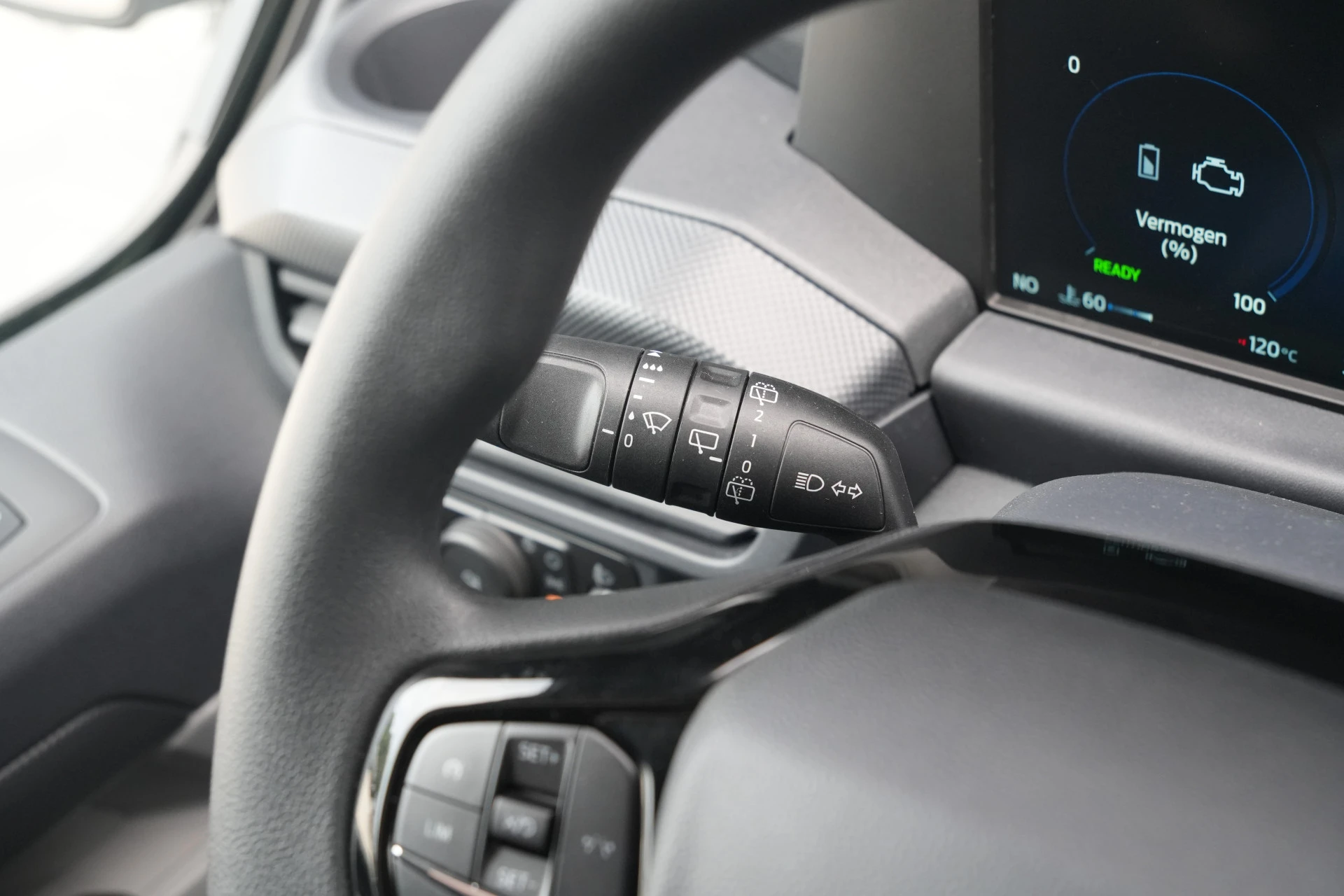 Ford Transit Custom 2026 - 340 2.5 PHEV L2H1 Kombi Trend 9 zits - Carplay - Camera - Navigatie - Airco achterin - Cuise - Rijklaar afbeelding 21