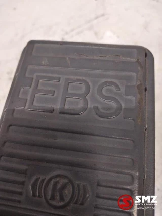 Mercedes-Benz N/A 2014 - Occ EBS voorasmodulator Mercedes zdjecie 4