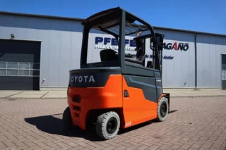 Toyota 2022 - 9FBM30T Valid inspection, Electric, 4700mm Lift He immagine 3 miniatura