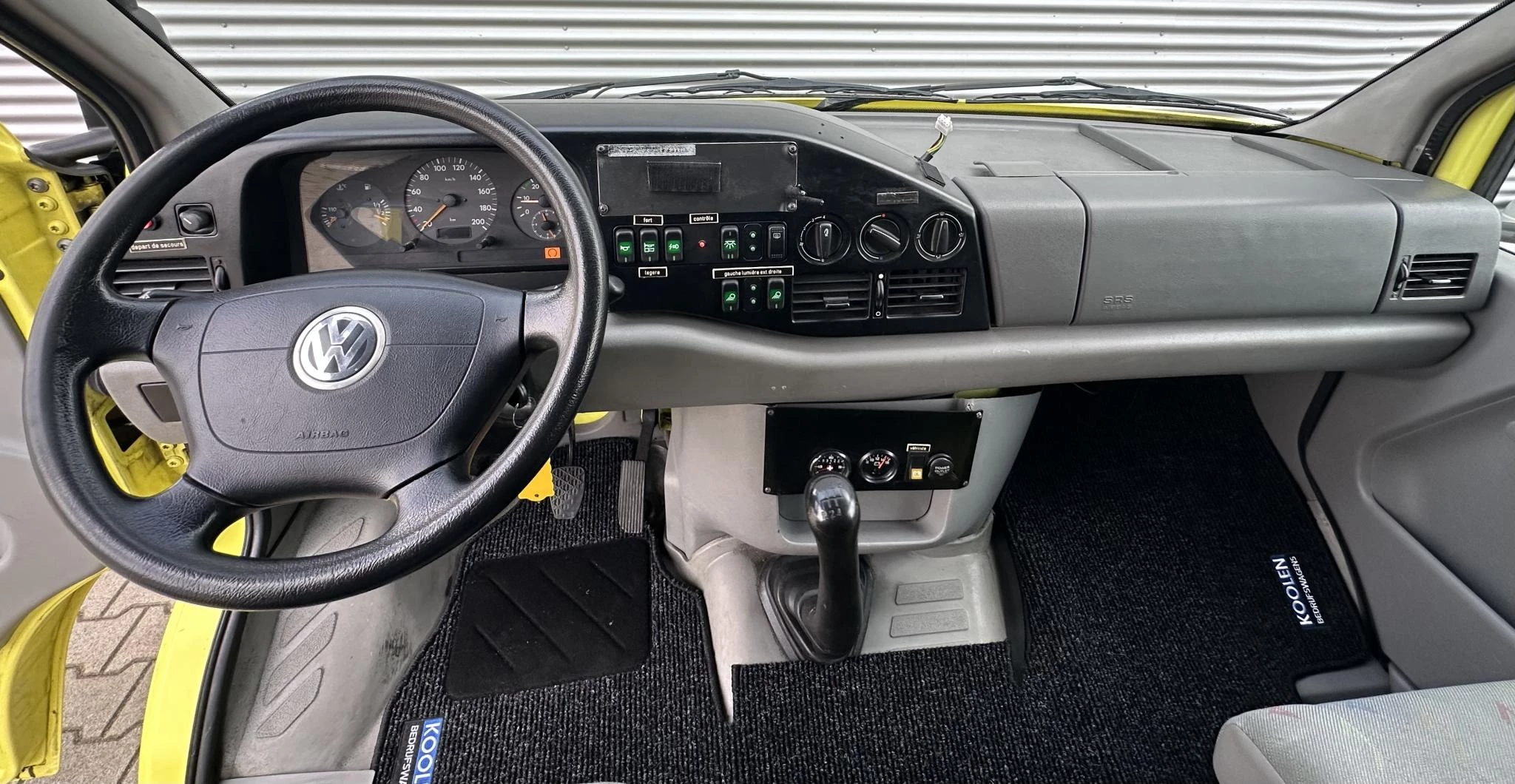 Volkswagen LT 2005 - LT 2.8 TDI 158 PK lang Ambulance Rettungswagen afbeelding 2