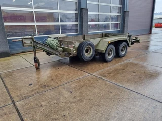 Spijkerstaal N/A - 2 as BLADGEVEERD ideaal voor heftruck transport zdjecie 1