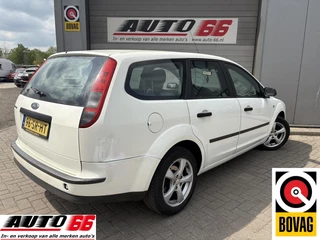 Ford Focus 2006 - Wagon 1.6-16V Ambiente obrazek 3