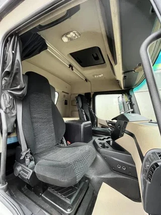 Mercedes-Benz Actros 2016 - 2543 BL 6x2 MEILLER Abroller TÜV NEU! изображение 22