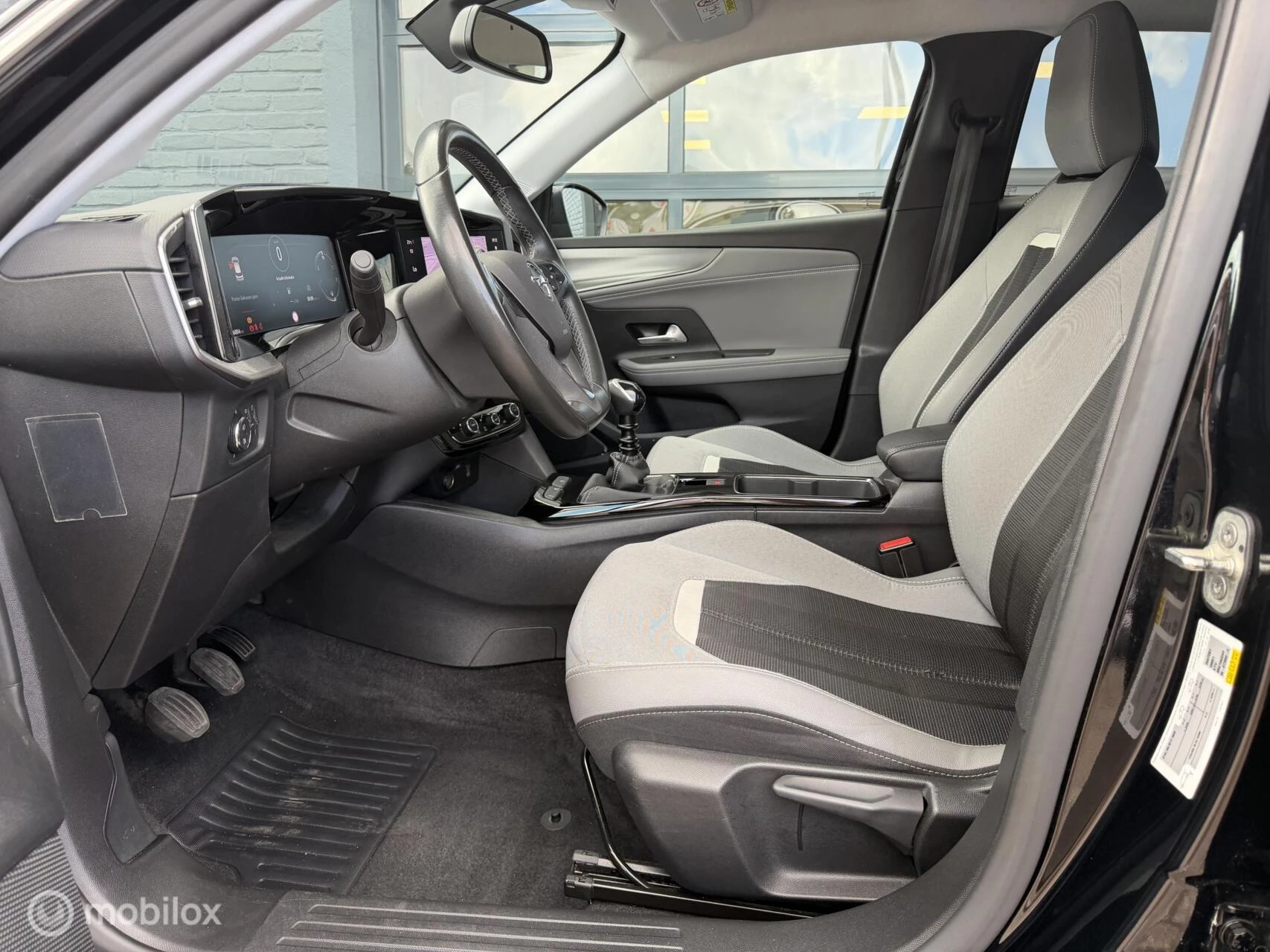 Opel Mokka 2022 - 1.2 Business Elegance 1.2 1-2022 Airco Navi PDC afbeelding 9