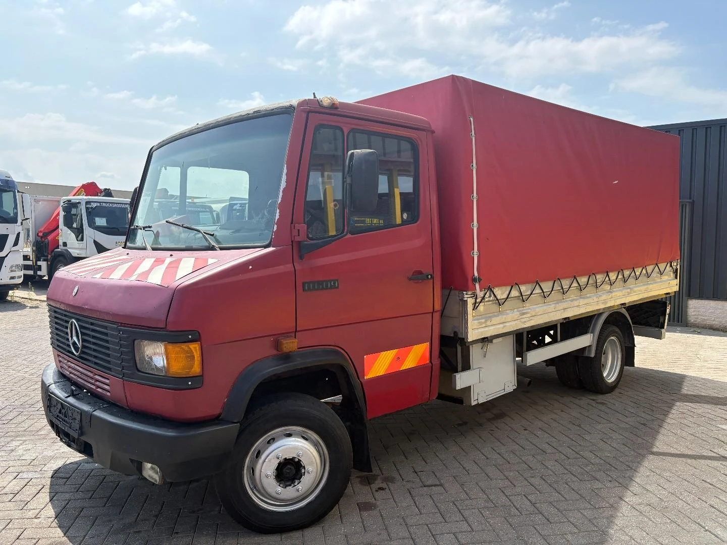 Mercedes-Benz 609 1991 afbeelding 4
