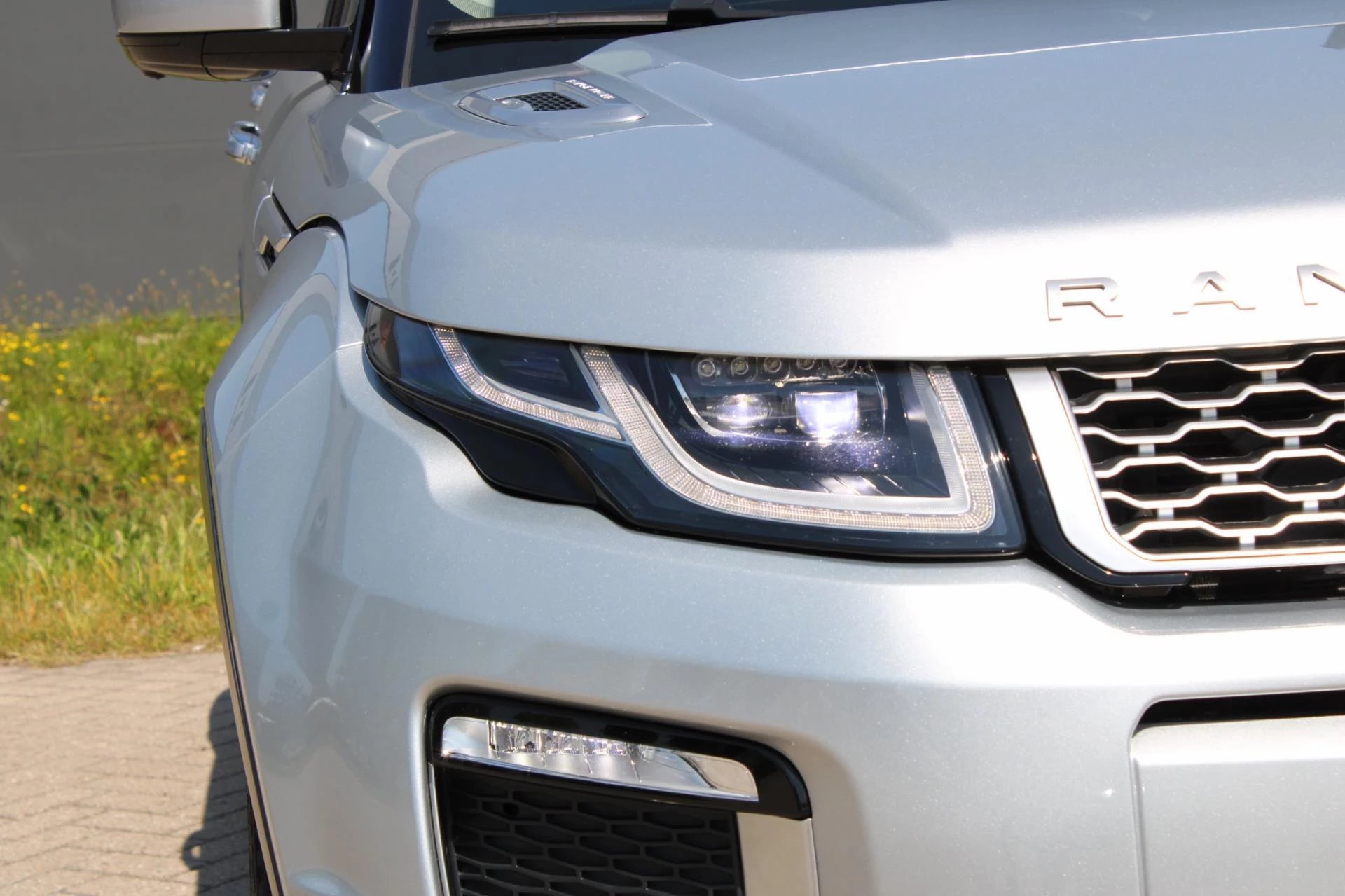 Land Rover Range Rover Evoque 2016 - 2.0 Si4 Autobiography 241PK !!NIEUWBINNEN!! afbeelding 14