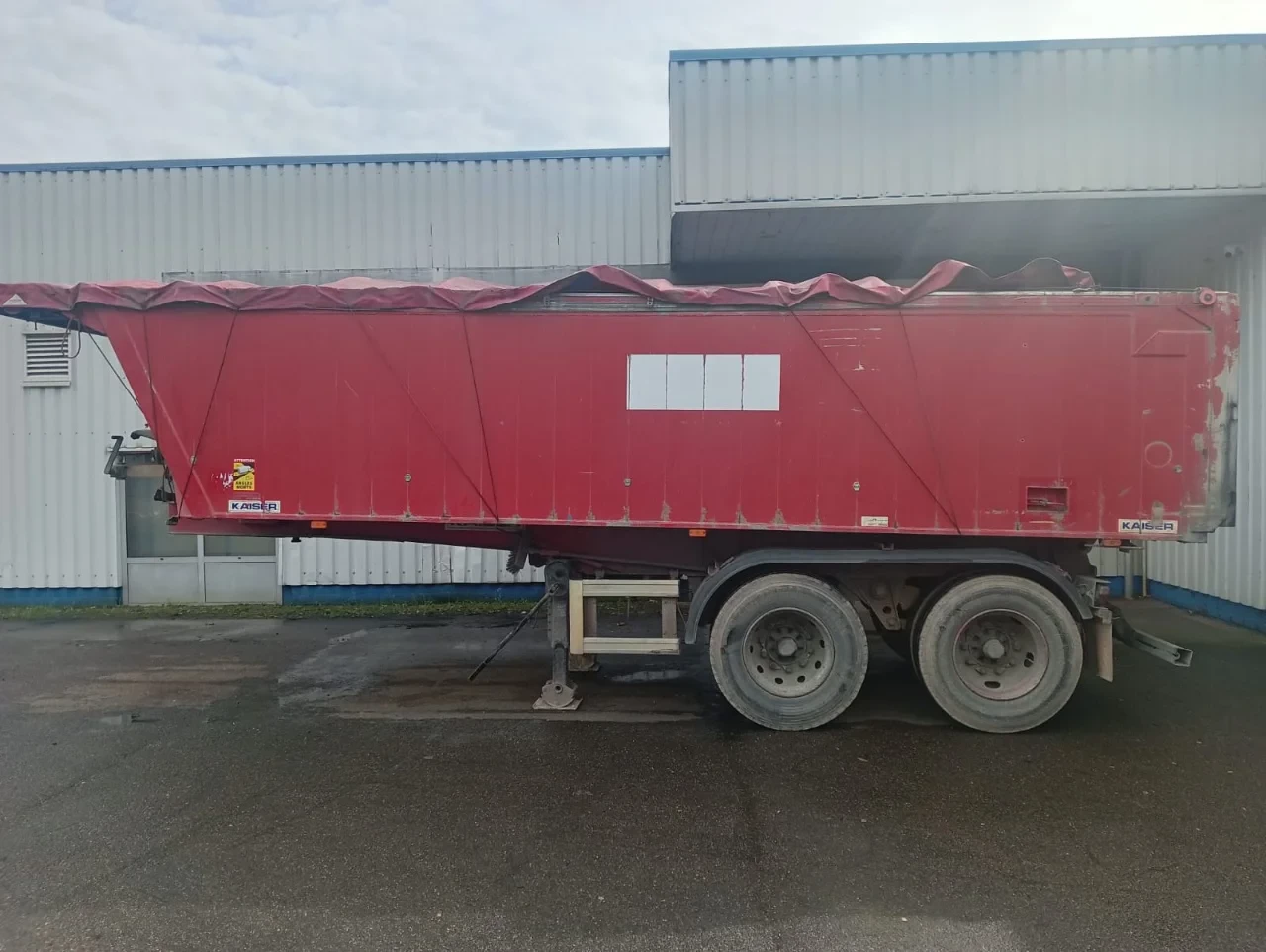 Kaiser 2003 - 2 Axle Alu Tipper , 8 Tyres , Spring Suspension , Drum Brakes image 2