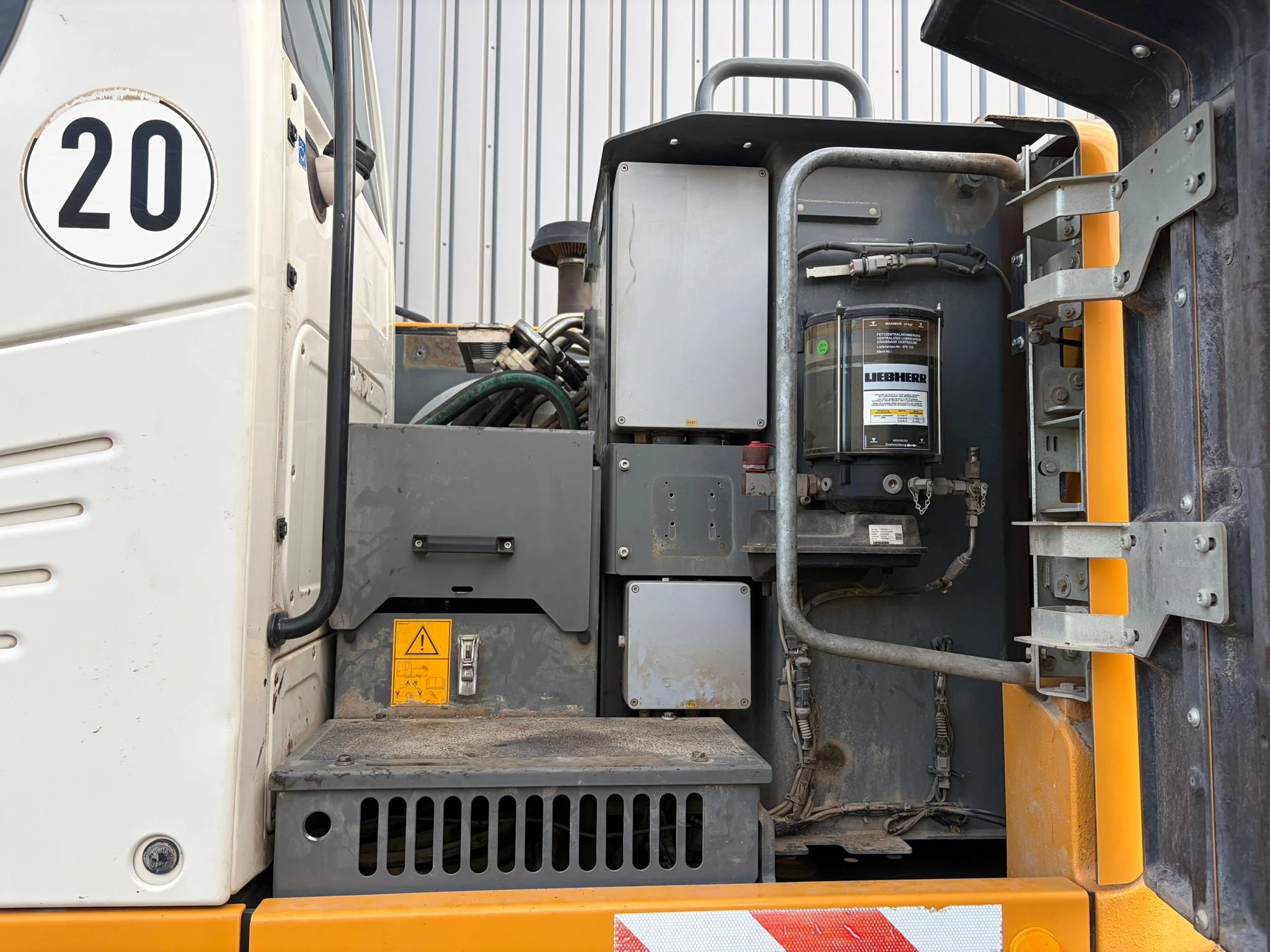 Liebherr A918 Compact Litronic 2016 изображение 26