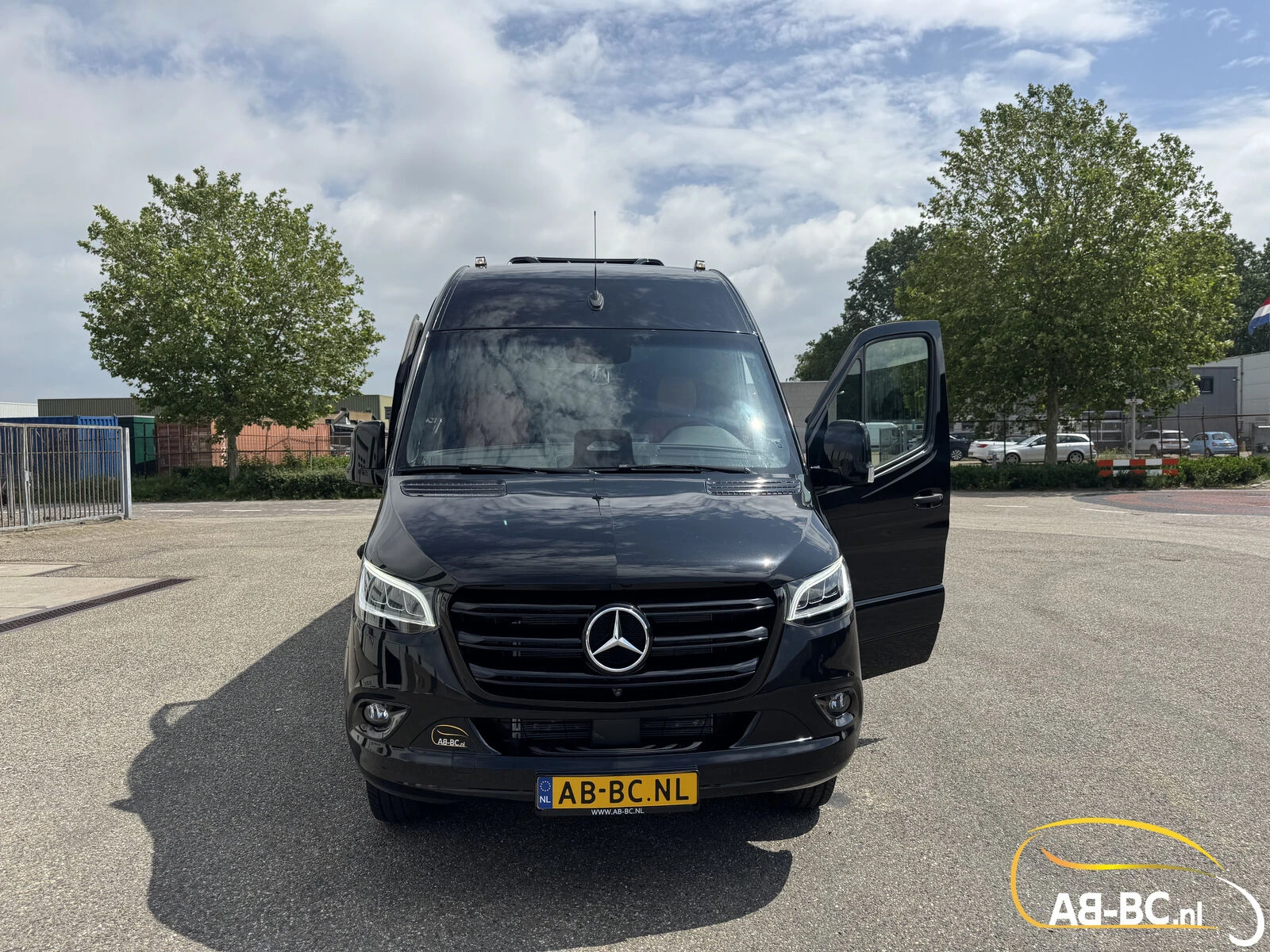 Mercedes-Benz 519 Storm, 21 Seats large luggage space, Euro 6 2026 Bild 8