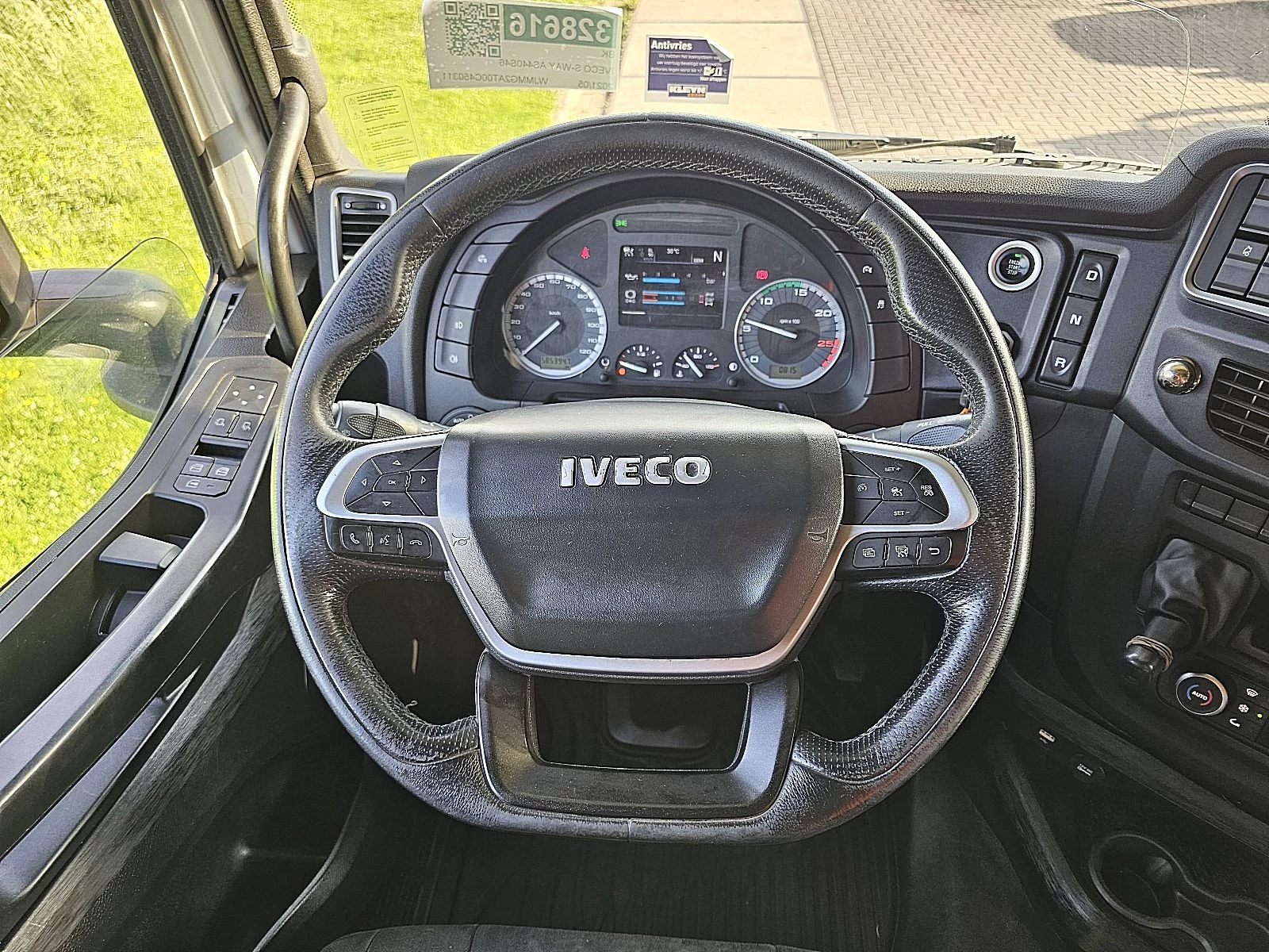 Iveco 2021 - S-WAY AS440S46 obrázek 11