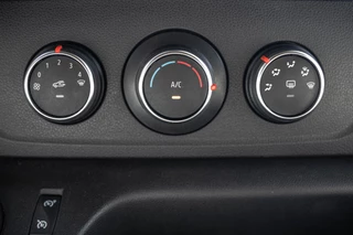 Renault Master 2023 - 2.3dCi 146PK | Bakwagen met Laadklep | LED | Carplay | Camera | Cruise immagine 24