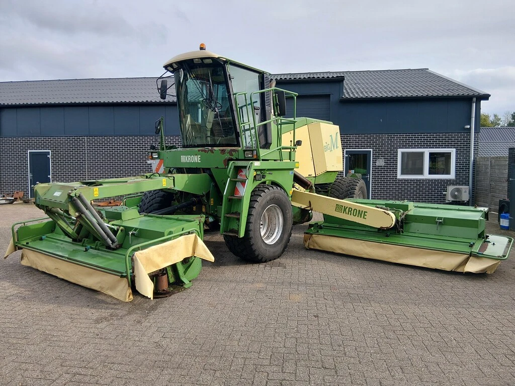 Krone Big M Grasmaaier 9 meter breed afbeelding 1