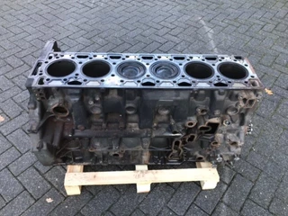 DAF N/A 2016 - 0452025-2110640-1977104 ONDERBLOK изображение 1