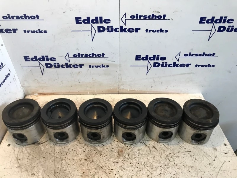 Volvo - 20431540 PISTON SET D12 C/D zdjęcie 1