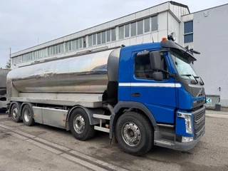 Volvo FM 460 2017 - 8x2 MET INOX TANK obrazek 7