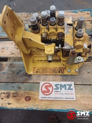 Caterpillar N/A - Occ hydraulische kleppengroep D6M Caterpillar bild 3