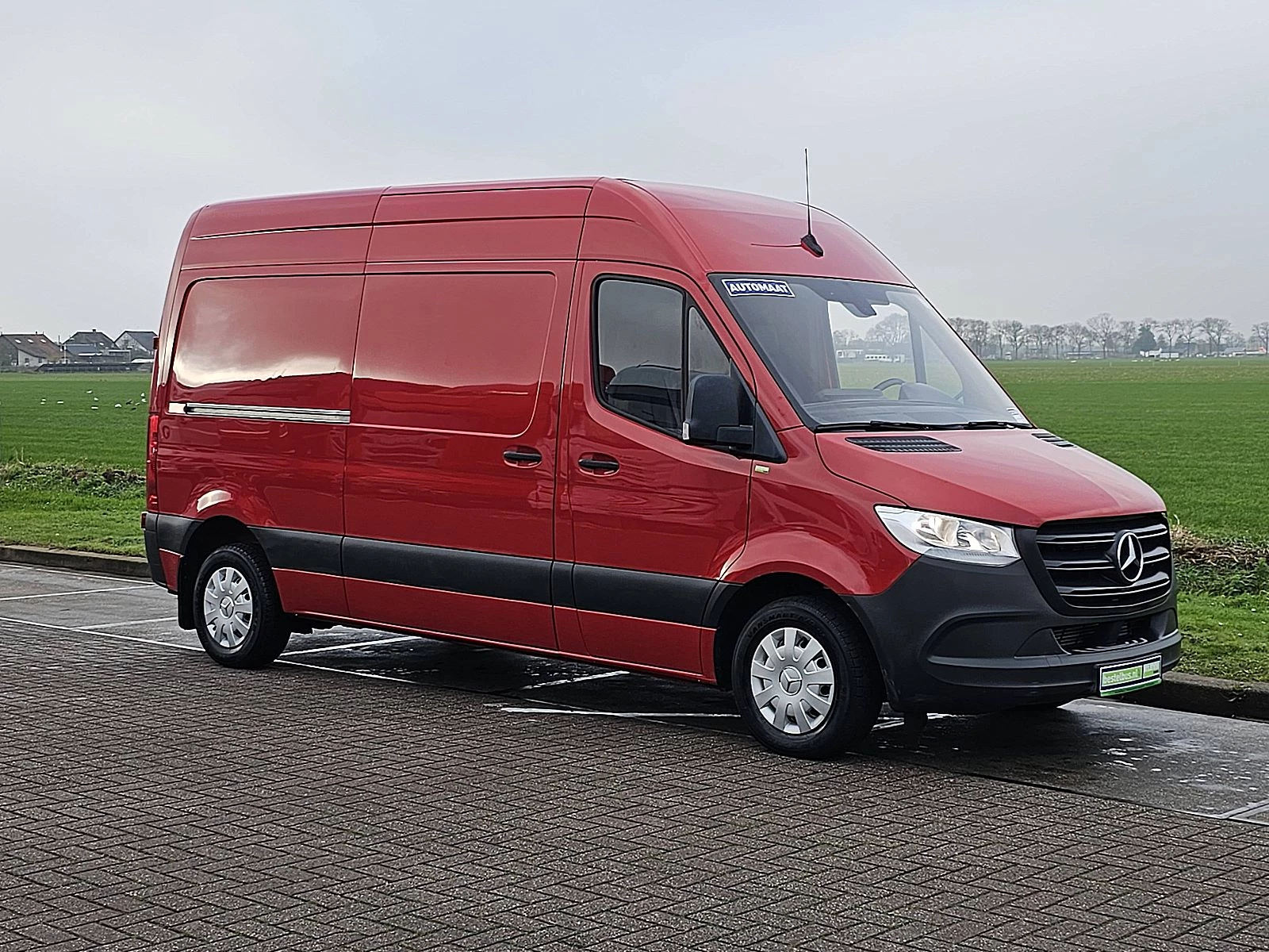 Mercedes-Benz Sprinter 2021 - 214 obrázek 5