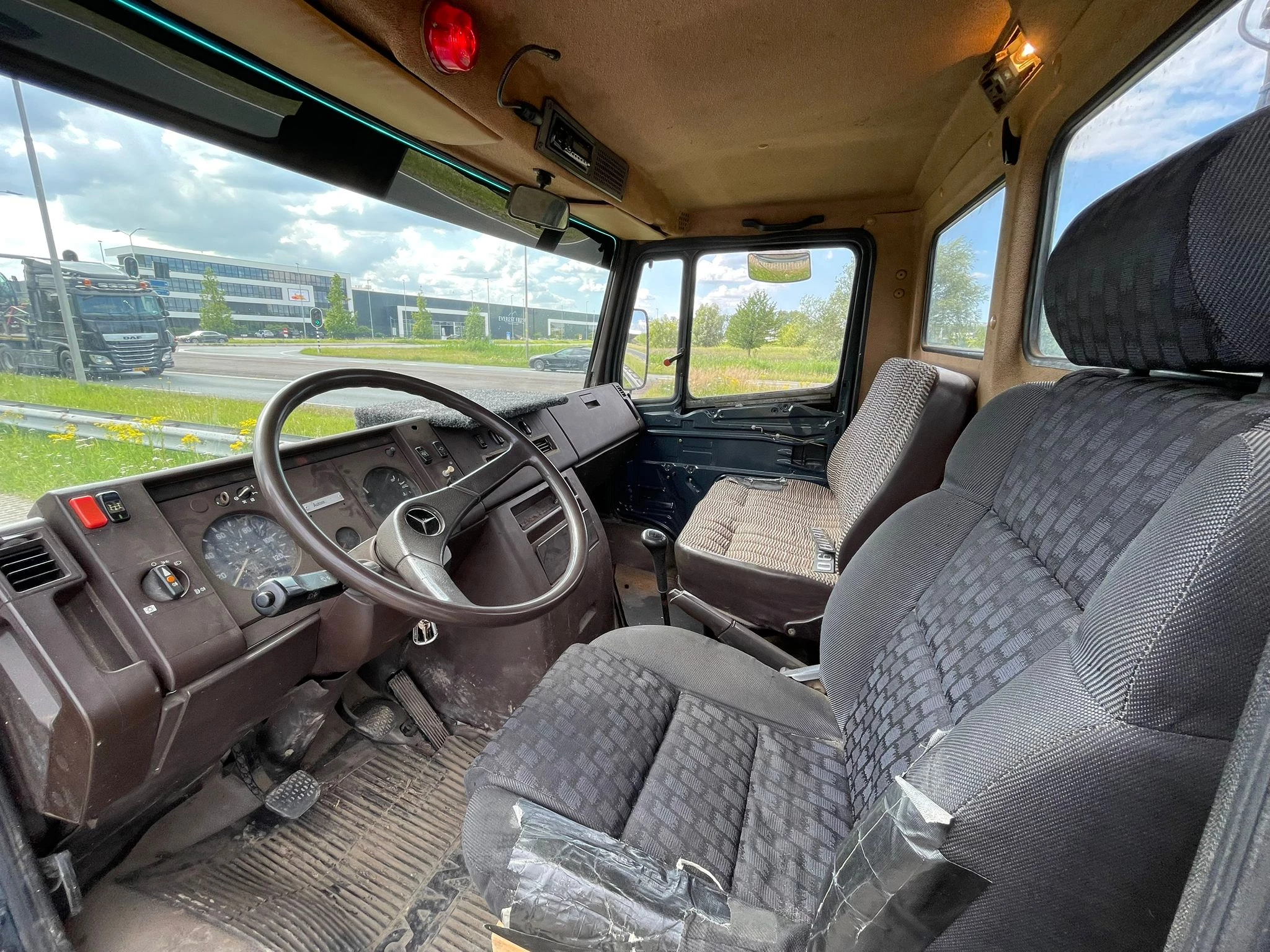 Mercedes-Benz 4x2 809D 1988 afbeelding 19