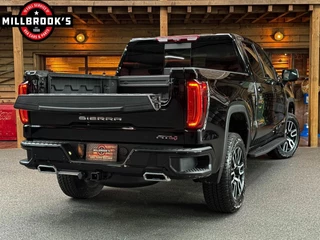 GMC Sierra 2024 - AT4 6.2 V8 image 12