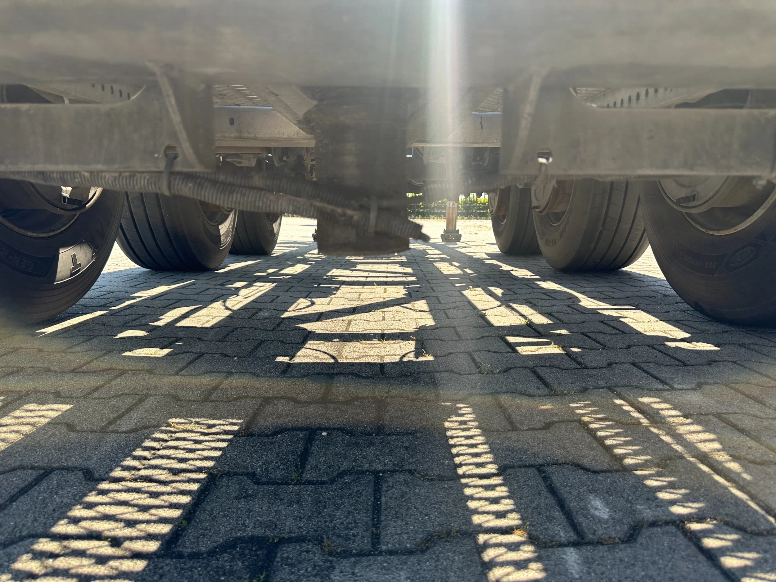 LAG 2017 - 20FT/30FT ADR Chassis / BPW DRUM / ADR (EXII, EXII, FL, AT) / NL-Chassis / 10x available image 22