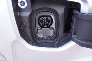 Ford E-Transit 2026 - Cust. 340 L2H1 Limited 71 kWh 218PK Automaat image 28