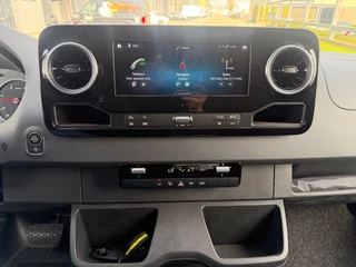 Mercedes-Benz Sprinter 2024 - 317CDI L2H2 Automaat Airco Navi Cruisecontrol LED/Xenon Nieuw BPM VRIJ image 18