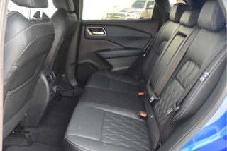 Nissan QASHQAI 2023 - 1.3 MHEV Xtronic Tekna Plus obrazek 40