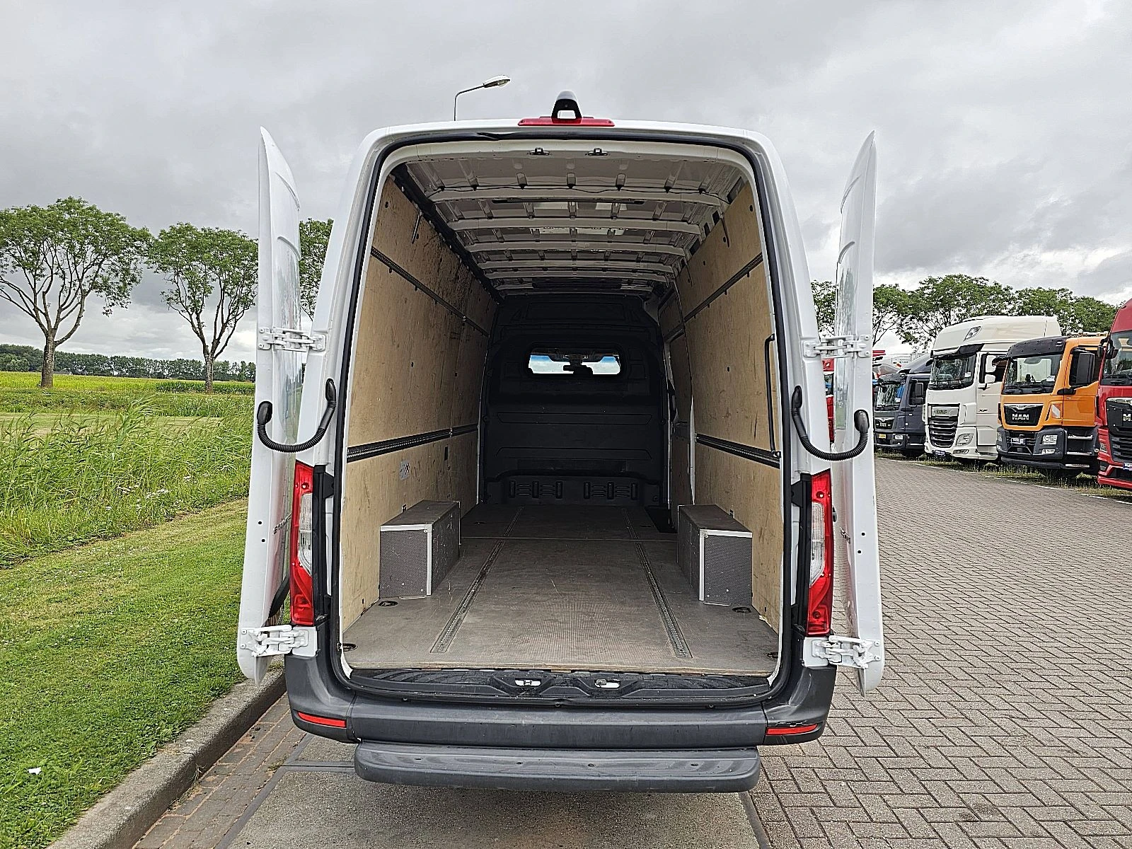 Mercedes-Benz Sprinter 2022 - 315 image 12