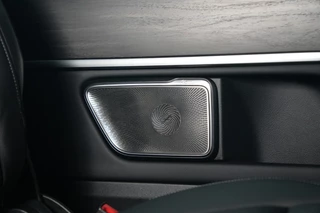 Mercedes-Benz V-Klasse 2024 - 300d 4-MATIC Extra Lang Avantgarde DC 237pk - 360 Cam - Multibeam - Burmester - Elektrische schuifdeuren - Rijklaar afbeelding 51