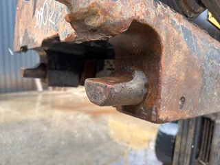 OilQuick N/A 2018 - OQ70/55 - M318D / 320D / 320E / 320F / 323D / 323E obrazek 17