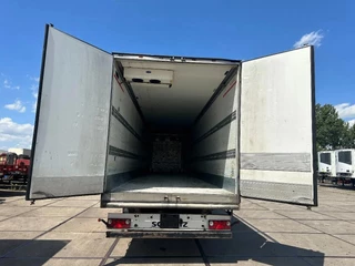 Schmitz Cargobull Schmitz Cargobull PRICES FROM €6950 TO €8950 2012 - N/A obrazek 15