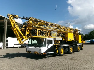 Spierings AT3 2014 - SK 375 6X4 NL CRANE à venda