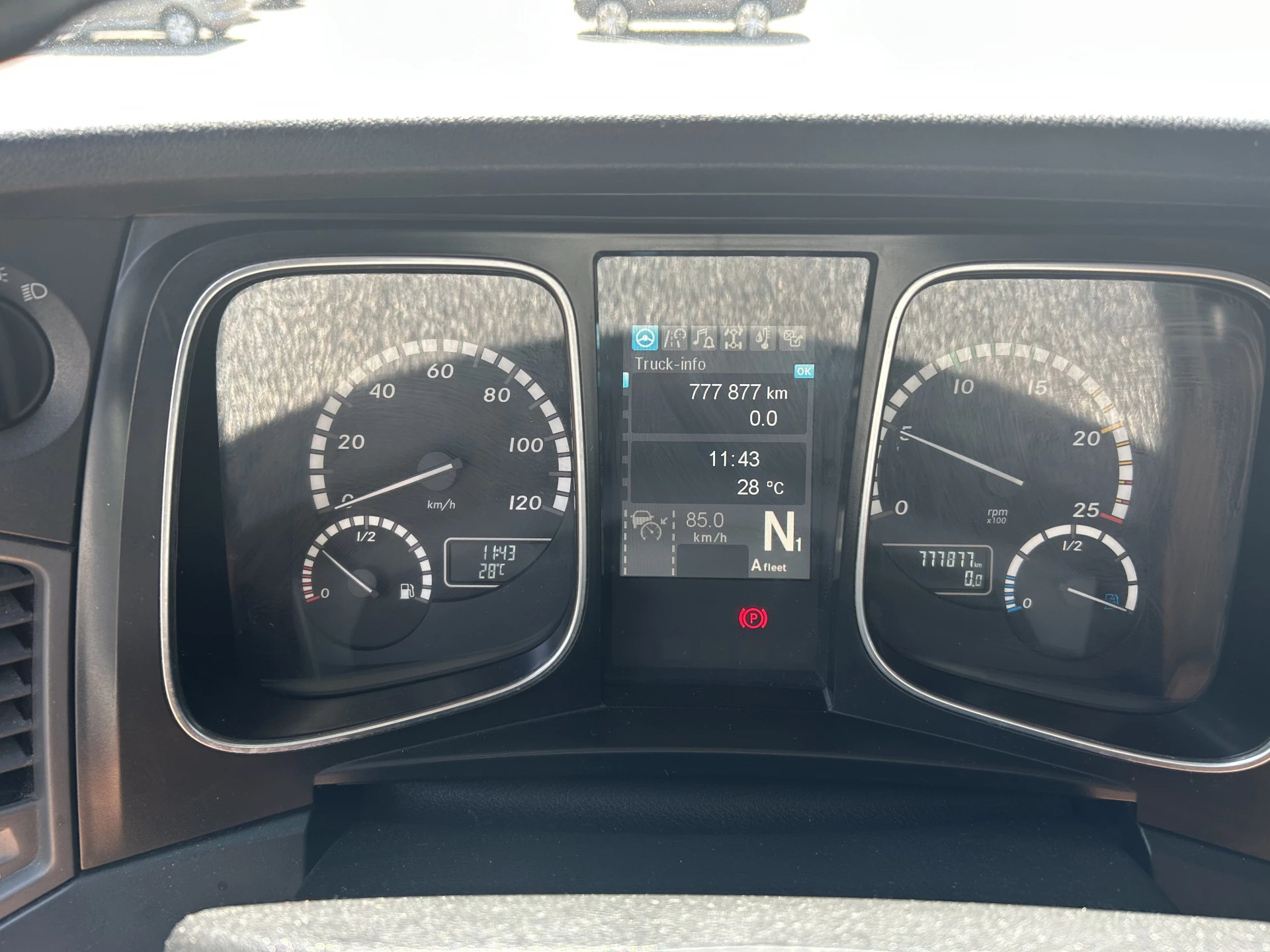 Mercedes-Benz Actros 2019 - 1842 Bigspace / 777 dkm / Mega Bild 4