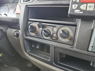 Renault Maxity 2015 - 2.5 bild 10
