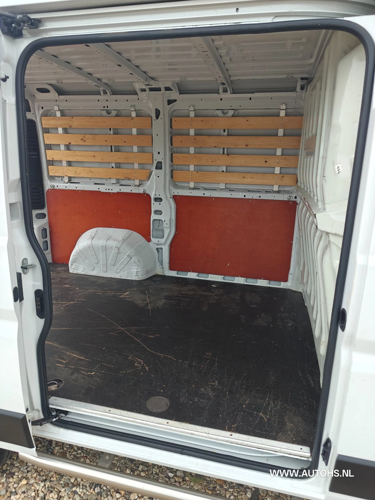 Citroën Jumper 2022 - 2.2 BlueHDi 120 L1H1 Club , lage km , Apk juni 2027 , Euro 6 , 1e Eig. Mooie bus. image 19