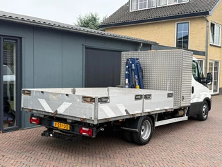 Iveco Daily 2017 - 40C18 3.0 Hi Matic Openlaadbak 3.7m Amco Veba Kraan AC Euro 6 image 2