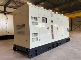 Hyundai 2025 - P086TI - 220 kVA Generator - DPX-19852 afbeelding 2 miniatuur