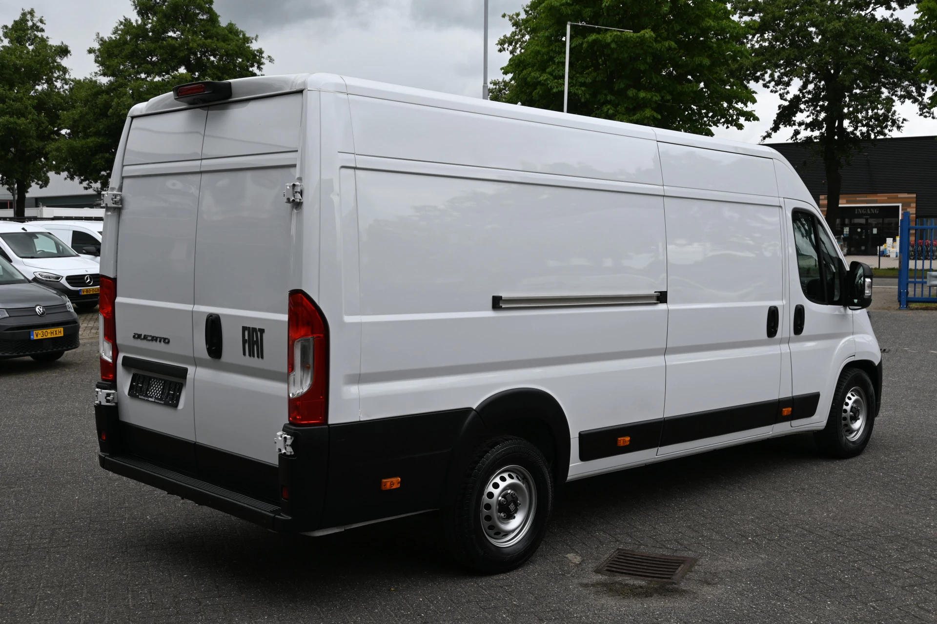 Fiat Ducato 2024 - L4H2 140 pk 2.2 MultiJet 3.5t Maxi obrázek 3