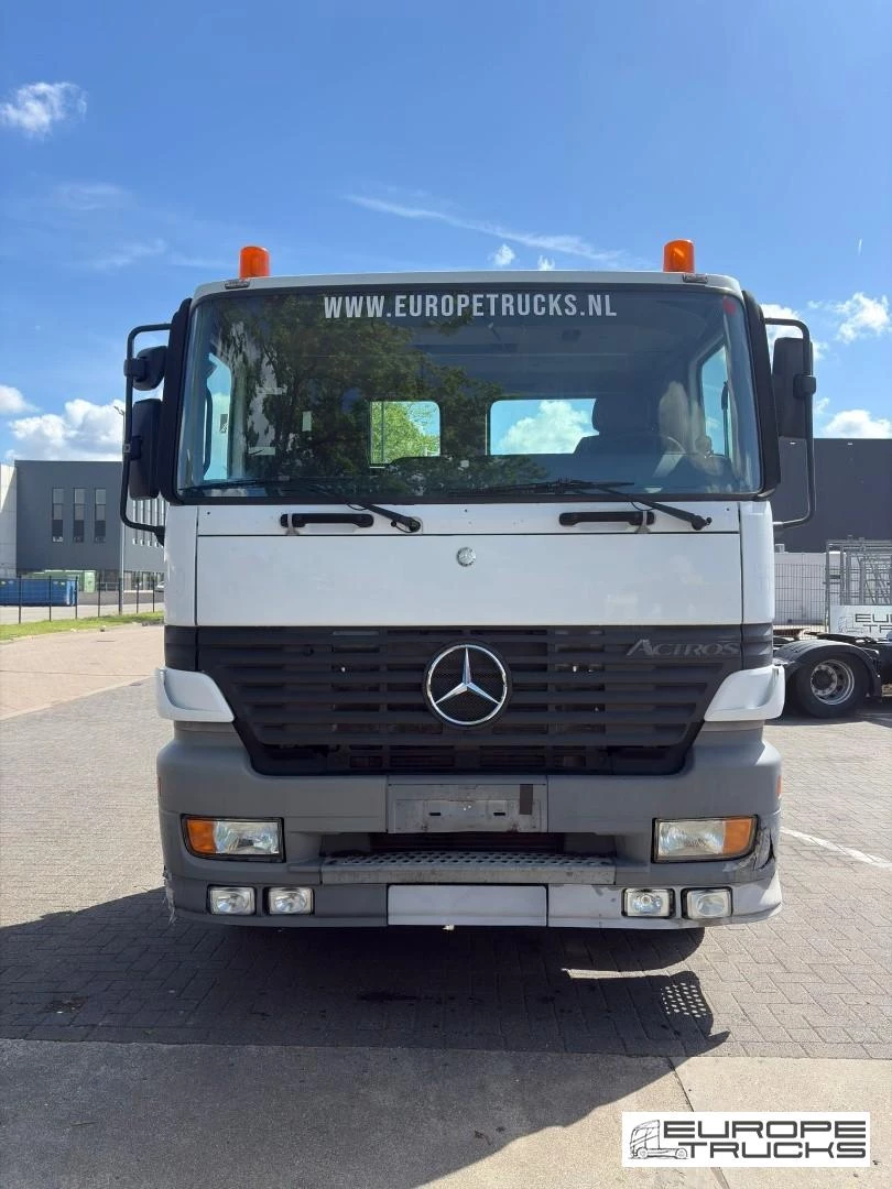Mercedes-Benz Actros 2003 - 1931 Bild 8
