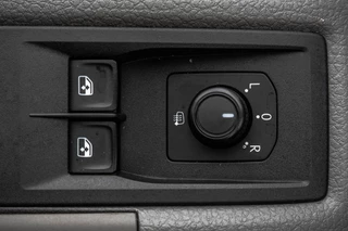 Volkswagen Crafter 2021 - L3H3 | 140 PK | Automaat | Carplay | Camera | Adapt.Cruise | Trekhaak 3.0T obrazek 26