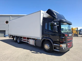 Scania P 2014 - P280 / ONLY:461715 KM / LIFT+LENKACHSE / THERMOKING / PLATFORM 2TON / GOOD TYRES / FULL-AIR / NAVI / AUTOMATIC / EURO-6 / 2014 afbeelding 2 miniatuur