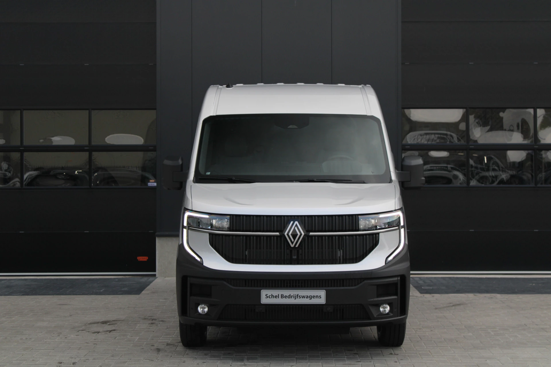 Renault Master 2024 - T35 2.0 dCi 170pk L2H2 Extra - Navigatie - Camera - 270 gr deuren - Parkeersensoren - Draadloos laden - Rijklaar Bild 2