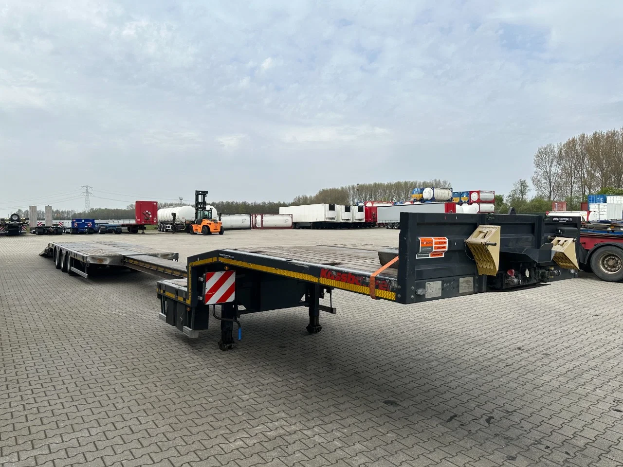 Kässbohrer 2022 - Lowbed / 6.00m extendable / hydraulic ramps / steering-axle / lift-axle afbeelding 58