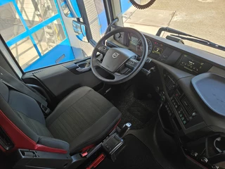 Volvo FH 2019 - 460 ADR EX/II, EX/III, FL and AT PTO Double Tank Smart 2 tacho obrazek 10