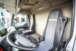 Renault N/A 2011 - PREMIUM 310 6X2 + Palfinger 2.5T immagine 10